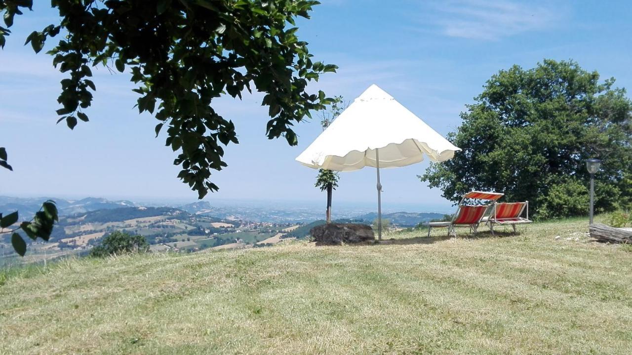 Casale Le Fontanelle Hotel Monte Grimano Terme Bagian luar foto
