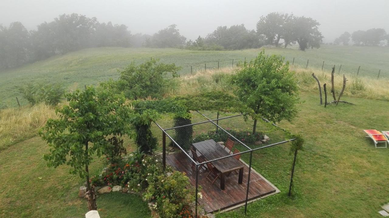 Casale Le Fontanelle Hotel Monte Grimano Terme Bagian luar foto